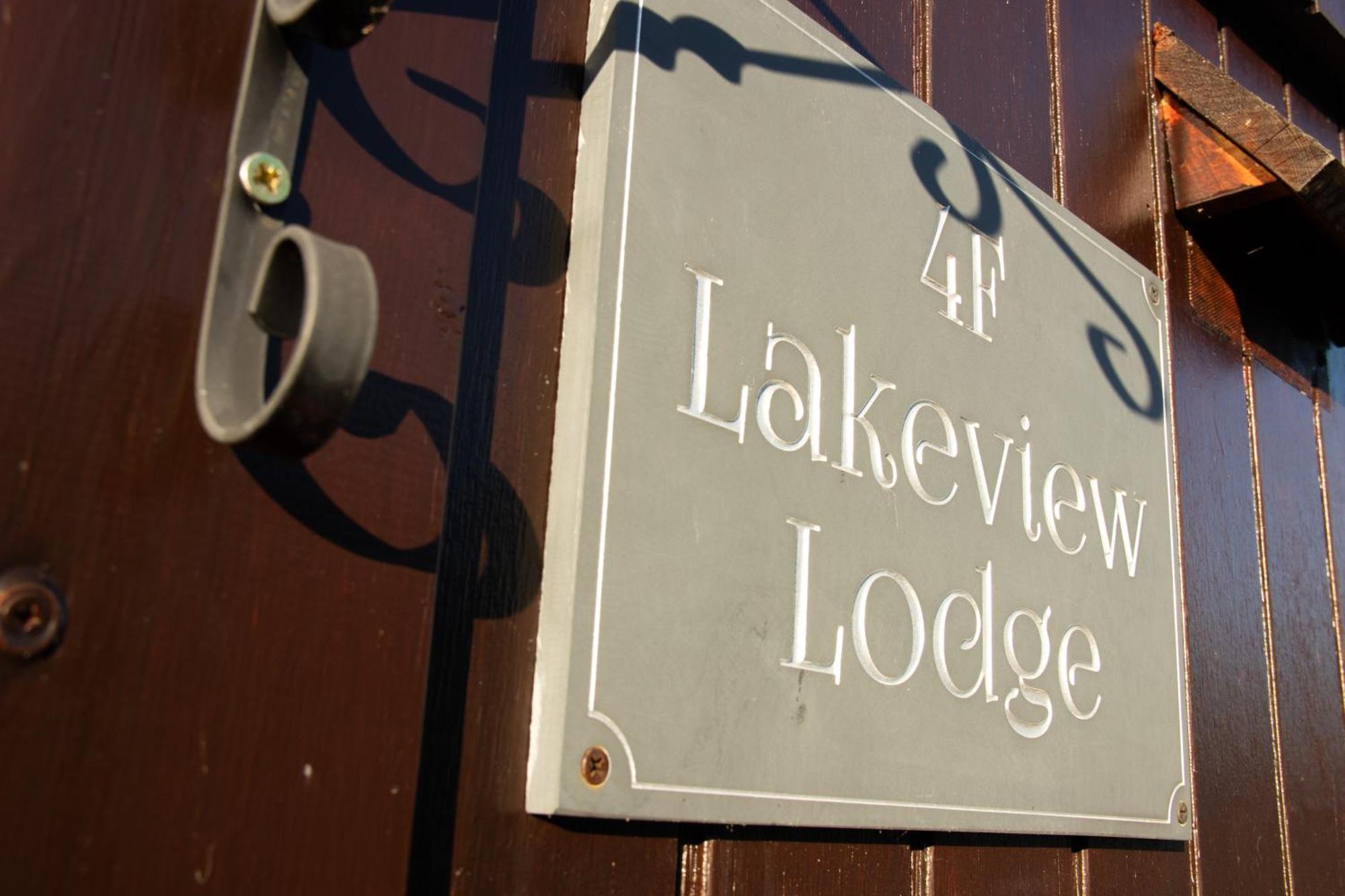 Lakeview Lodge, Builth Wells No Tradesmen Allowed Exterior foto